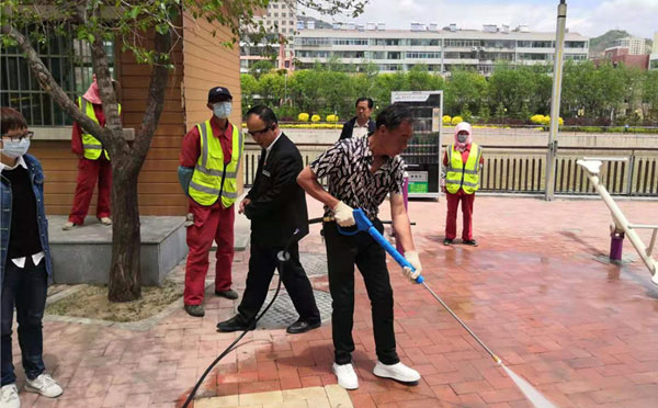 西宁环卫措美高压清洗机交机展示现场